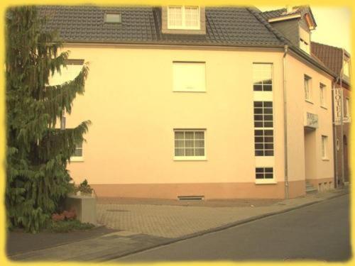 Hotel Am Weyerhof Kerpen  Exterior photo